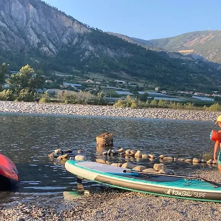 Mobilhome Entre Montagne Et Pres De Gap Au Calme Campingplads