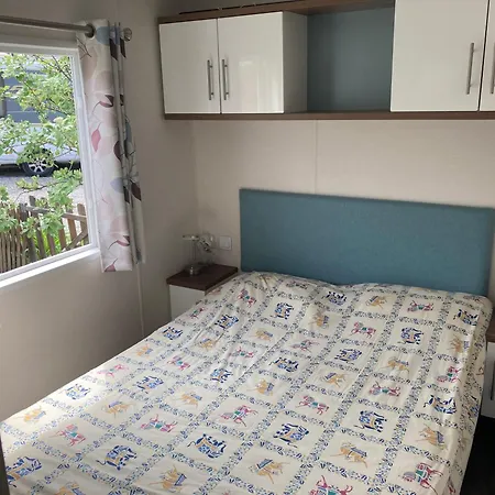 Mobilhome Entre Montagne Et Pres De Gap Au Calme Campingplads Rochebrune (Hautes-Alpes)